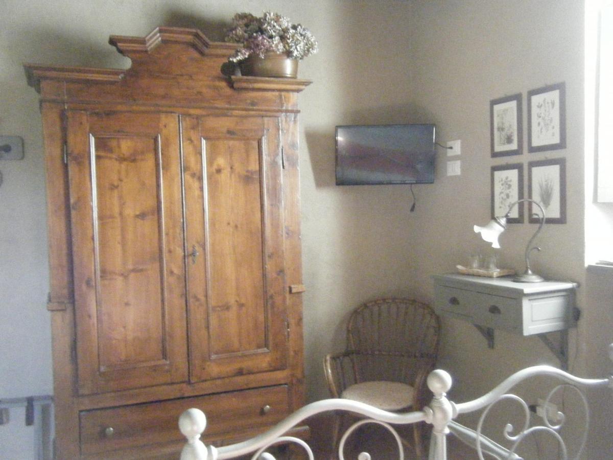 B&B Il Salice Veruno Exteriér fotografie